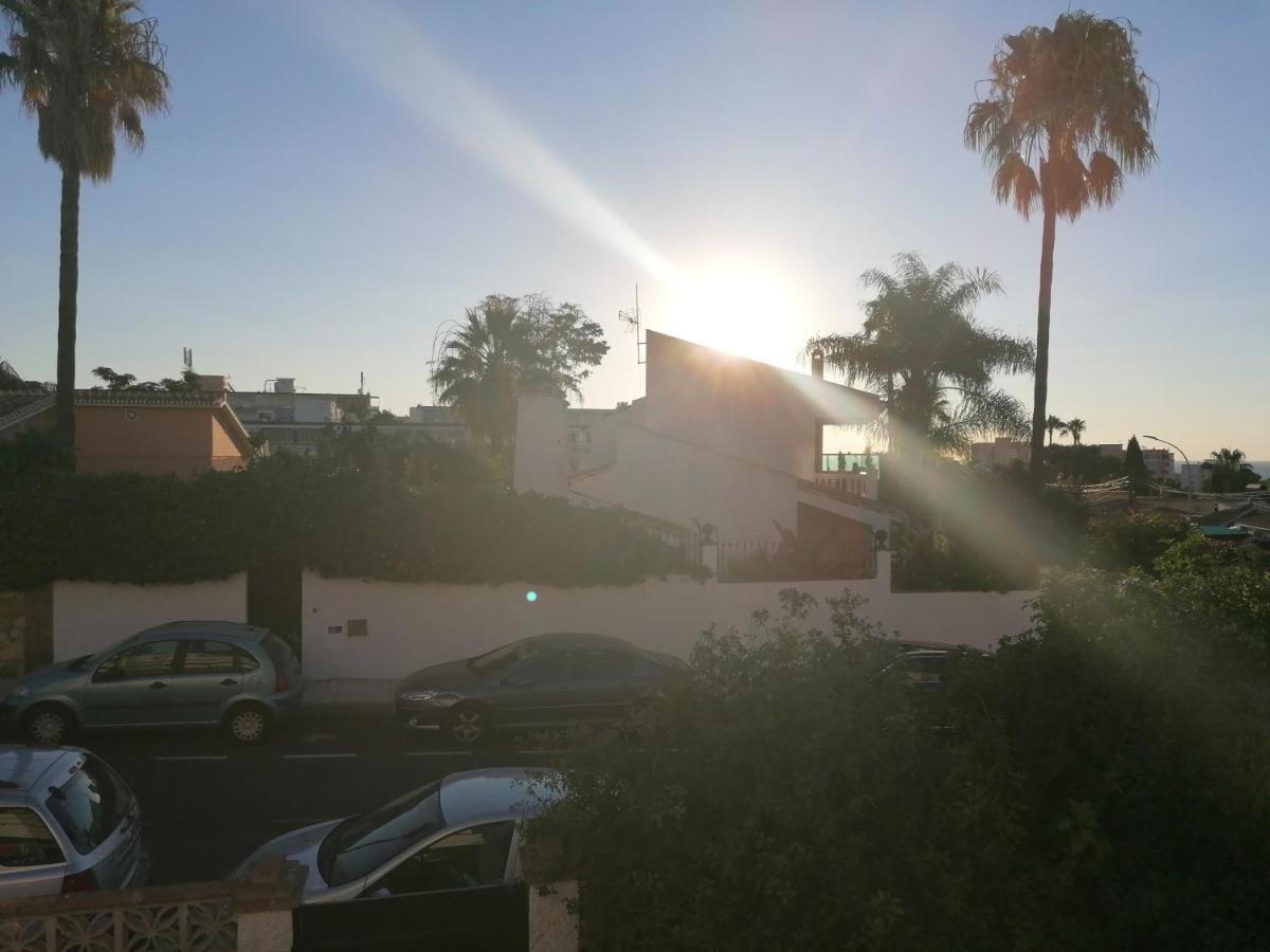 Appartement Moderne Pour 6 Adultes Benalmádena Eksteriør bilde