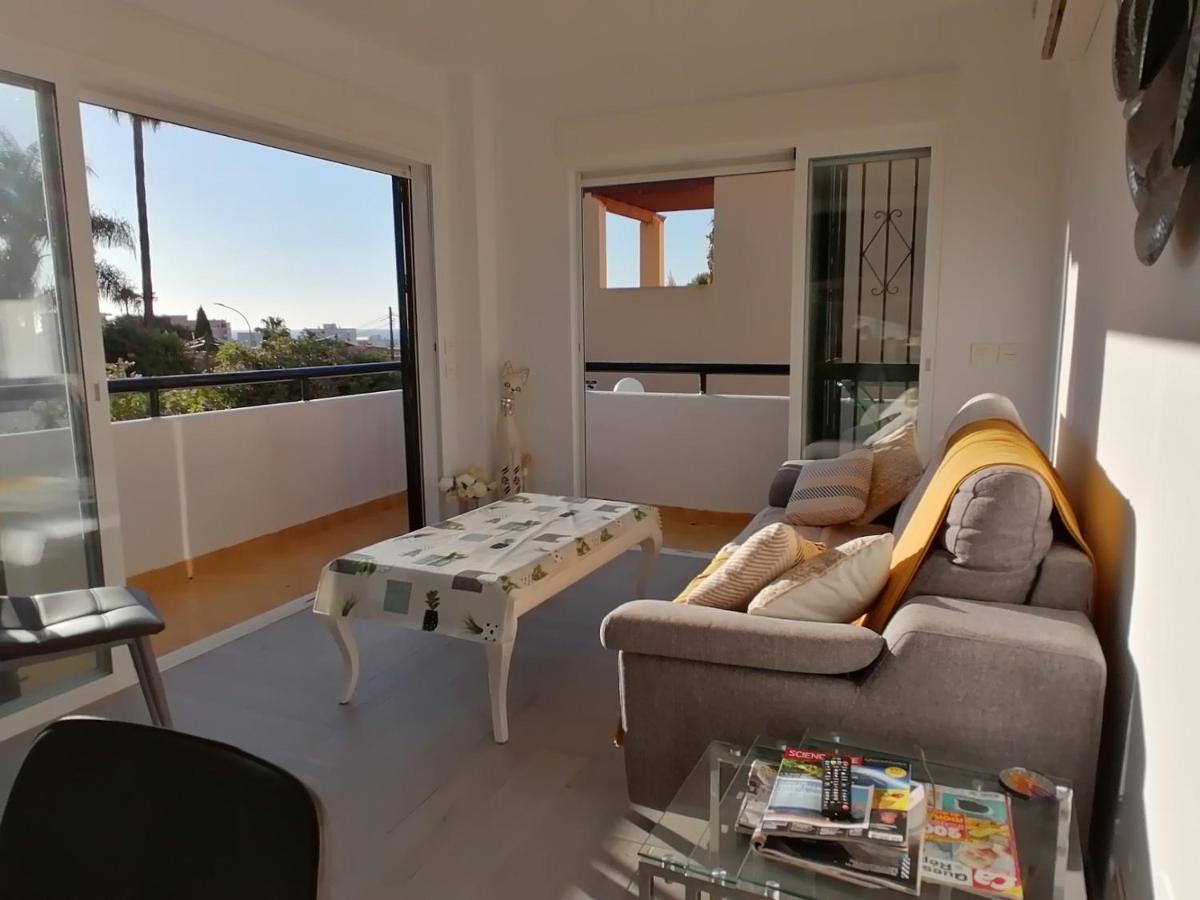Appartement Moderne Pour 6 Adultes Benalmádena Eksteriør bilde