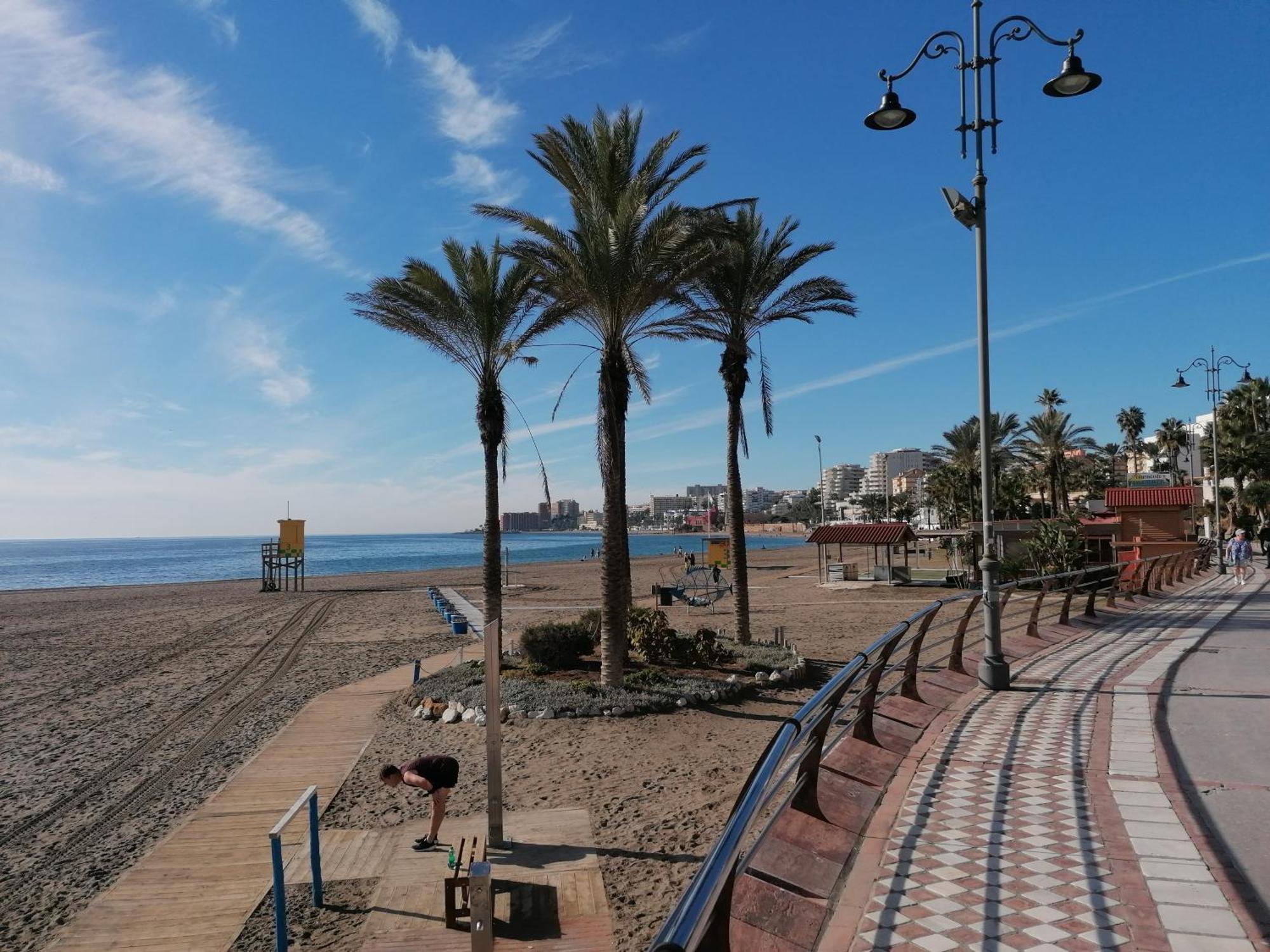 Appartement Moderne Pour 6 Adultes Benalmádena Eksteriør bilde